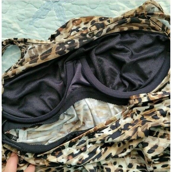 Miraclesuit Sz 8 Women's Leopard Print Swimsuit Top Separates Swimming Beach - Picture 8 of 10
